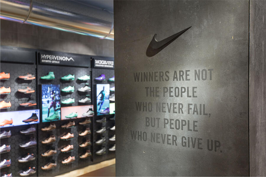 Nike Milan Column