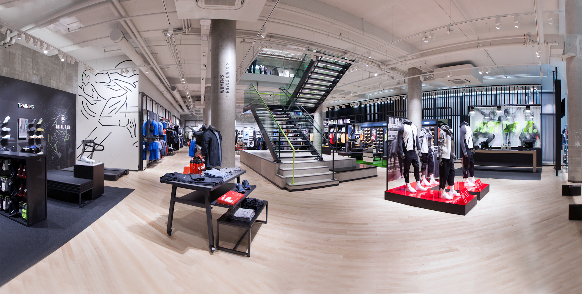 stoel Besmetten procent Nike Store Utrecht - Confetti Reclame